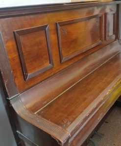 Piano Antiguo