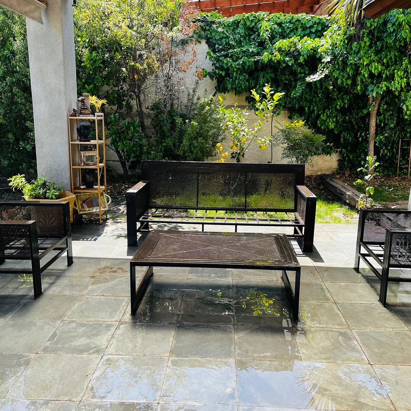 Terraza + cojines + dos sítiales fierro