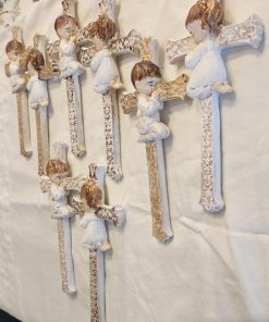 8 Angelitos