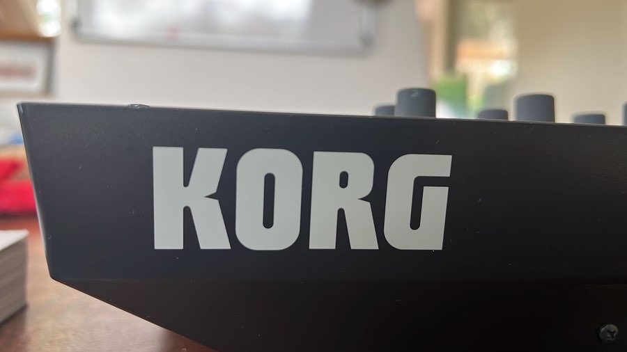 Sintetizador FM Korg opsix