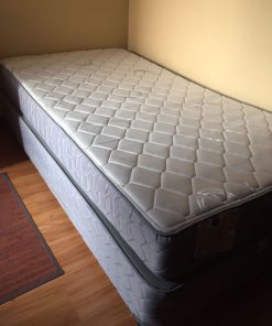 Cama
