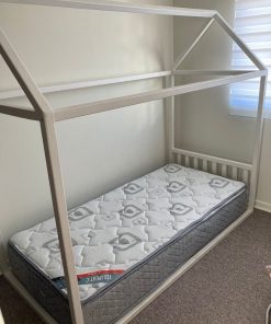 Cama 1 plaza casita 