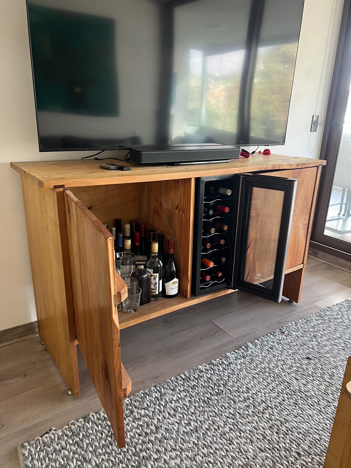 Mueble con cava de vino - Imagen 2
