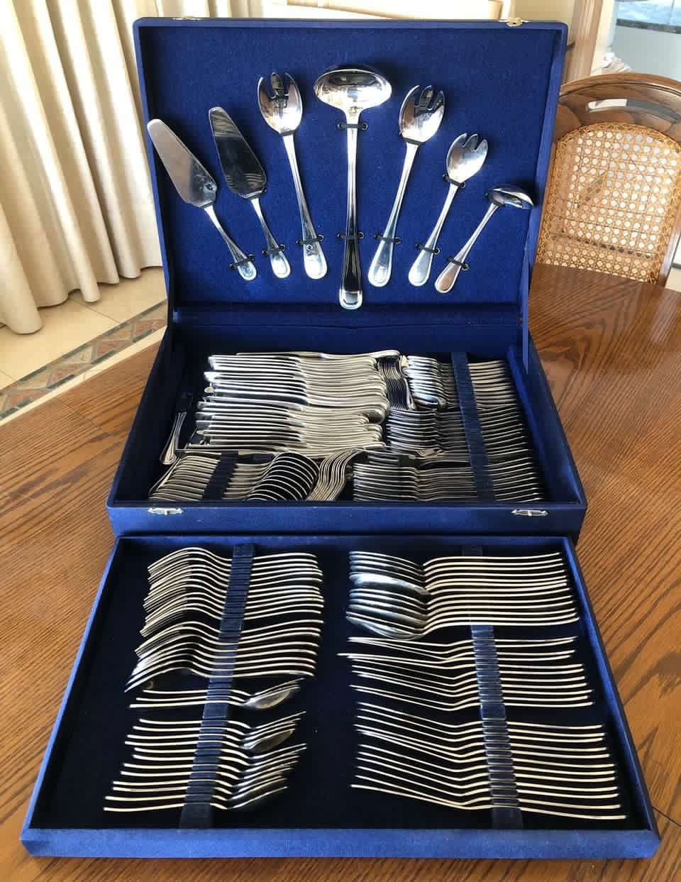 Juego de Cuchillería