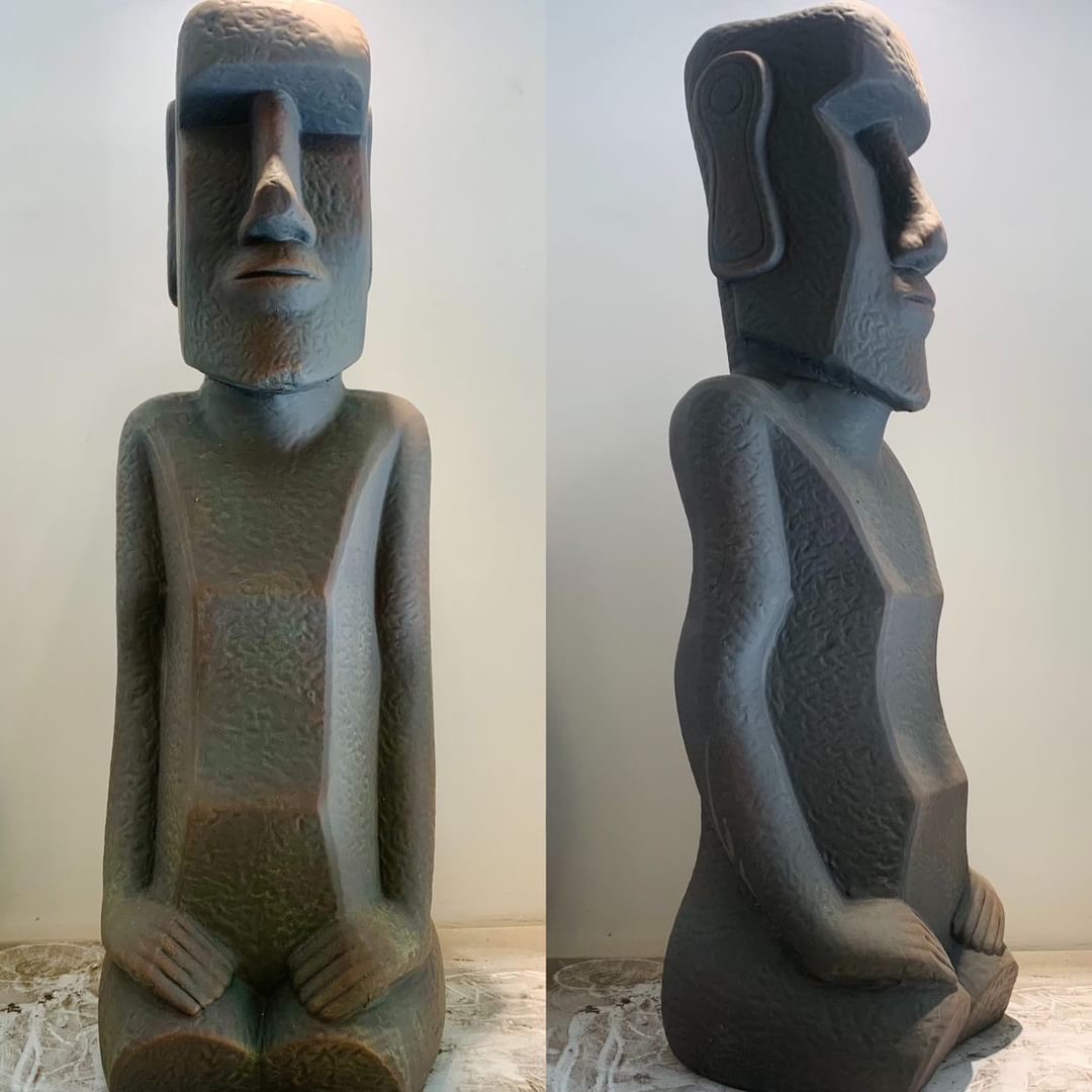 Escultura Moái