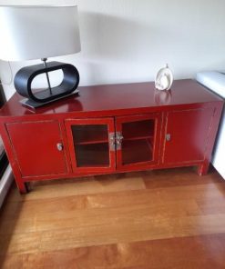 Buffet rojo