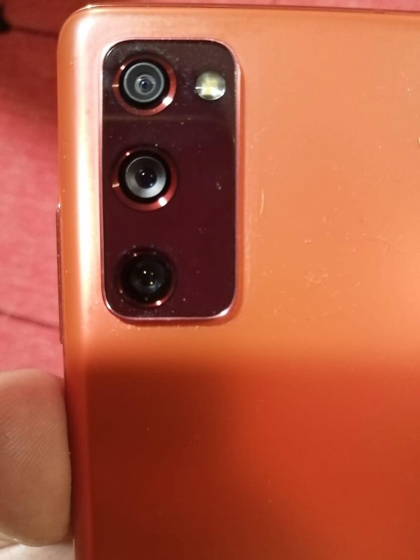 Galaxy S20 FE - Imagen 2