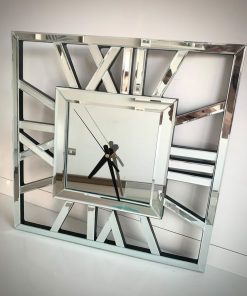 Reloj espejado
