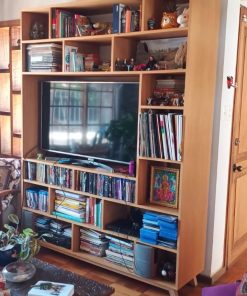 Librero con espacio para TV