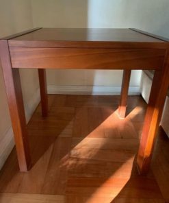 Mesa lateral