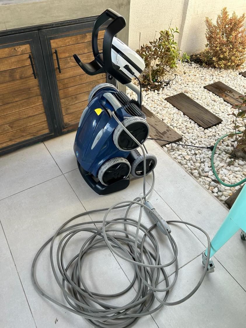 Robot Limpiafondos - Imagen 5