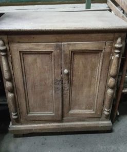 Mueble antiguo