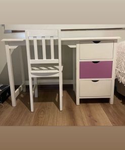 Escritorio con silla