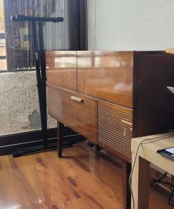 Mueble tocadiscos