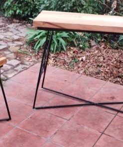 Arrimo con mesa lateral