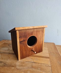 Casita de pájaro nueva