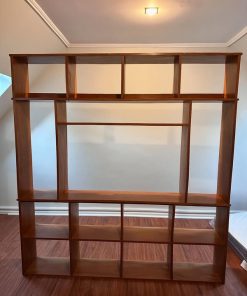 Mueble de madera