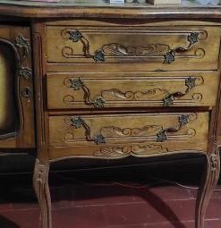 Buffet antiguo