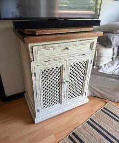 Mueble de madera