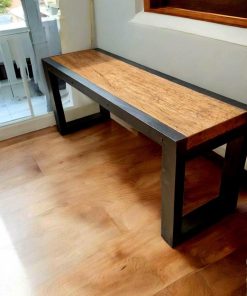 Banqueta de roble nueva