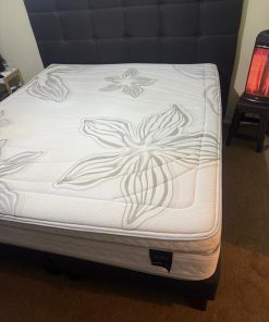 Cama king Size marca Rosen+ Respaldo