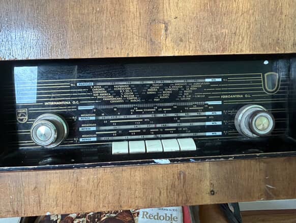 Tocadiscos antiguo - Imagen 6