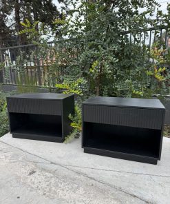 Par de veladores nuevos de Lenga