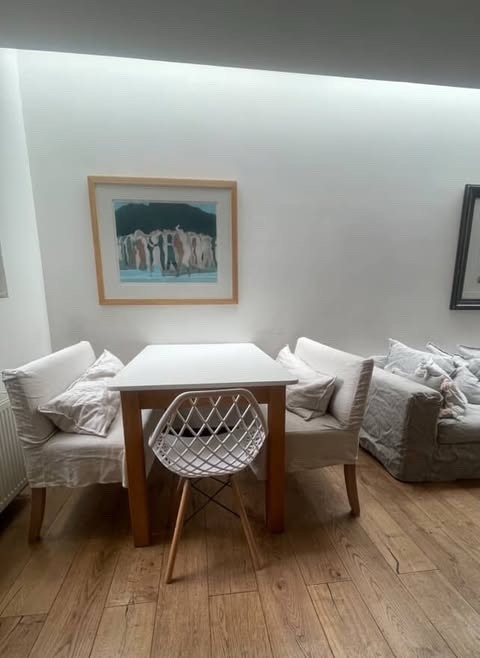 Mesa de comedor de cuarzo - Imagen 2