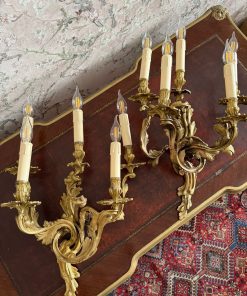 Par de apliques franceses