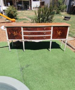 Buffet antiguo estilo Luis XV