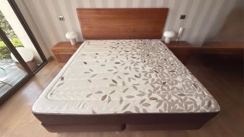 Cama Superking con respaldo
