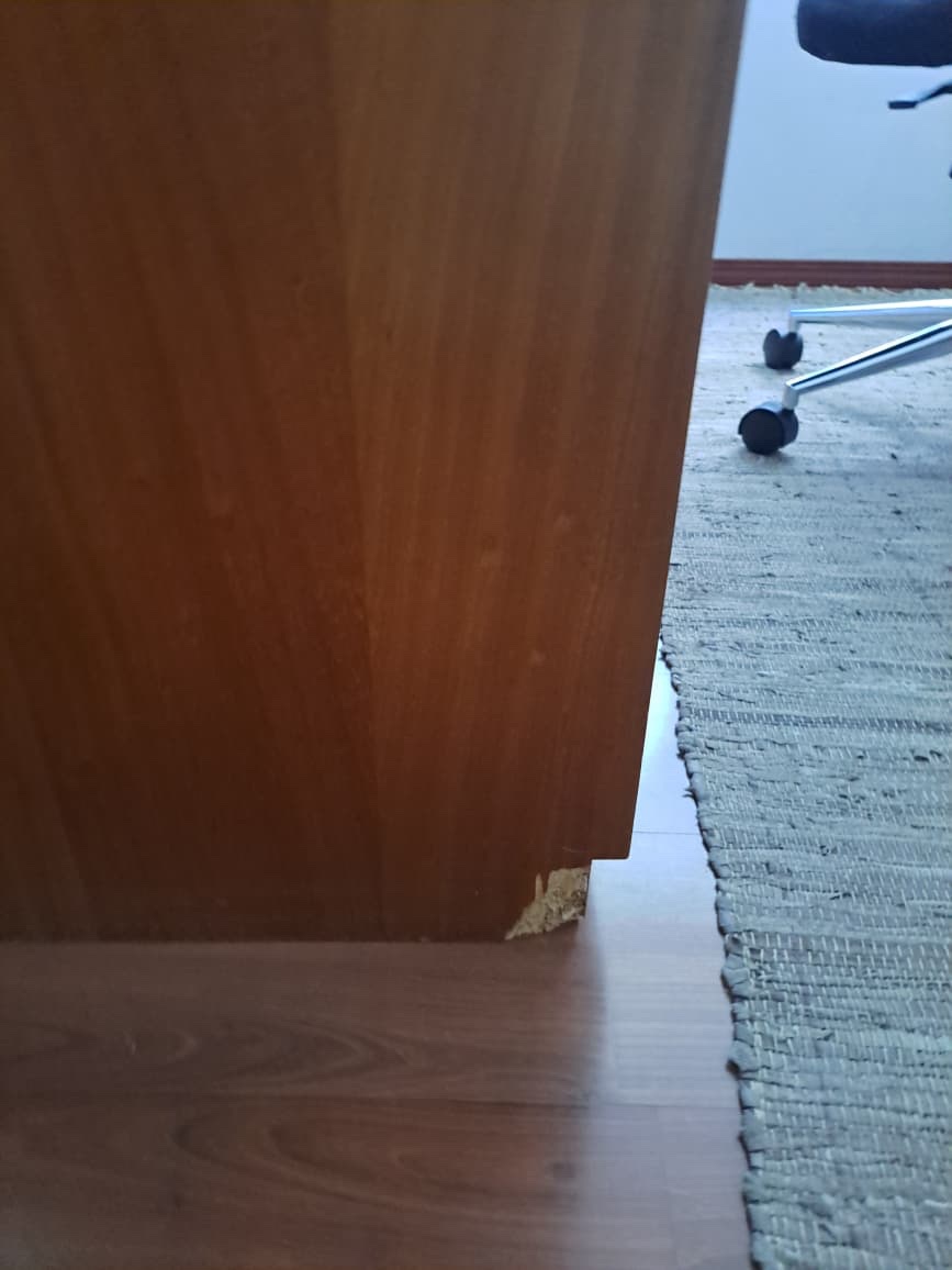 Escritorio de madera - Imagen 5