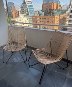 Par de sillas de terraza de mimbre