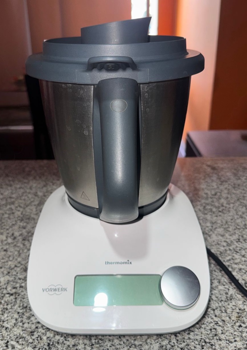 Thermomix Friend con vaso TM6