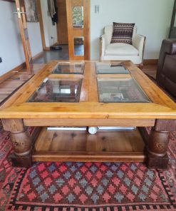 Mesa de centro madera nativa con cristal biselado