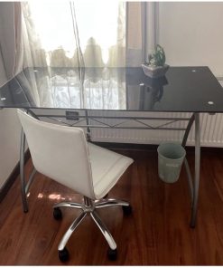 Escritorio con silla
