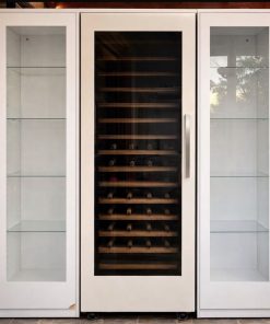 Vinoteca de vino empotrable + estanterías