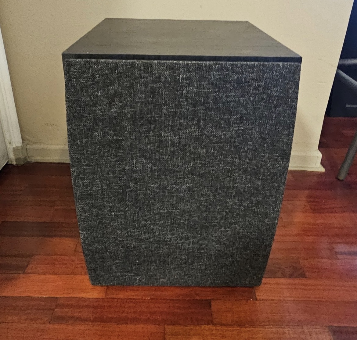 Subwoofer Activo Jamo C912 (12") - Imagen 5