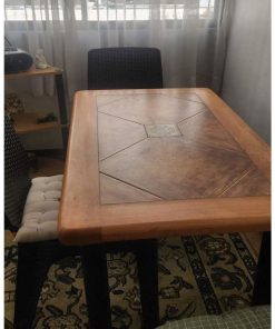 Comedor de diario+ 3 sillas plásticas
