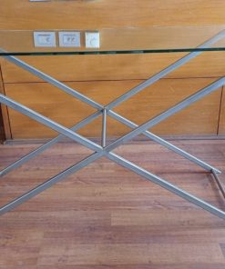 Arrimo vidrio con base metálica