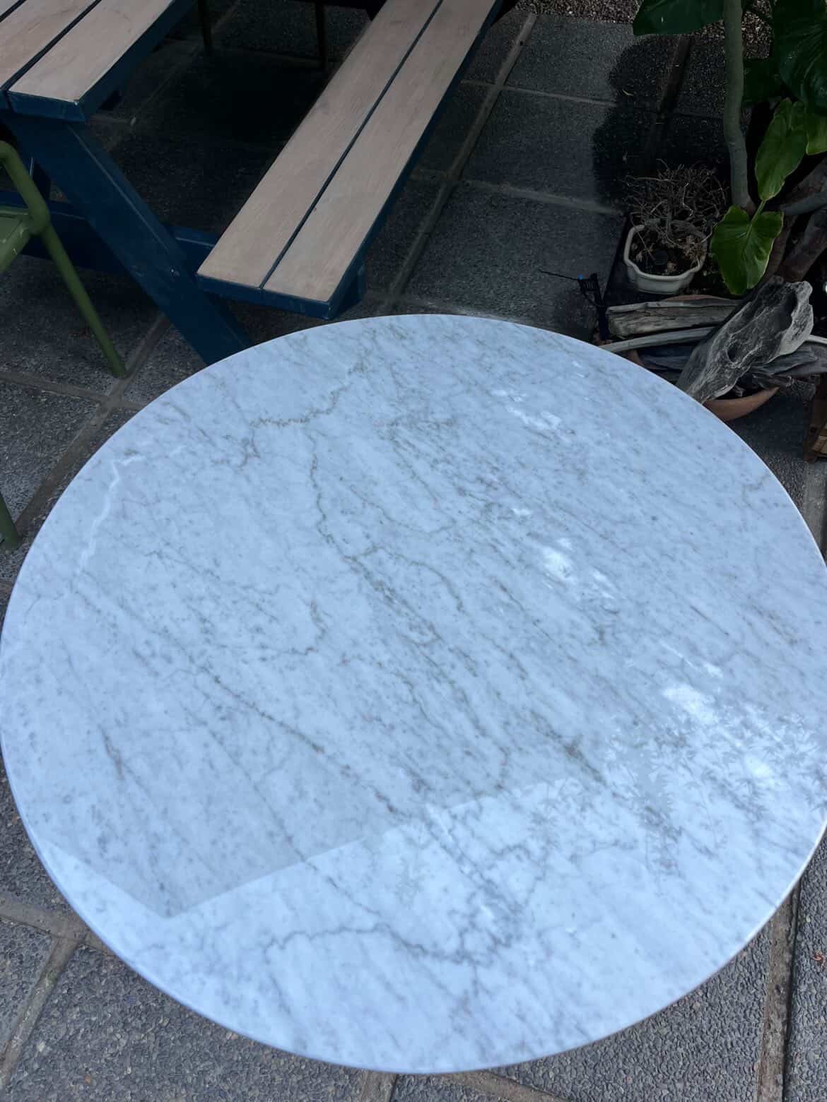 Mesa comedor Mármol con base de fierro - Imagen 6