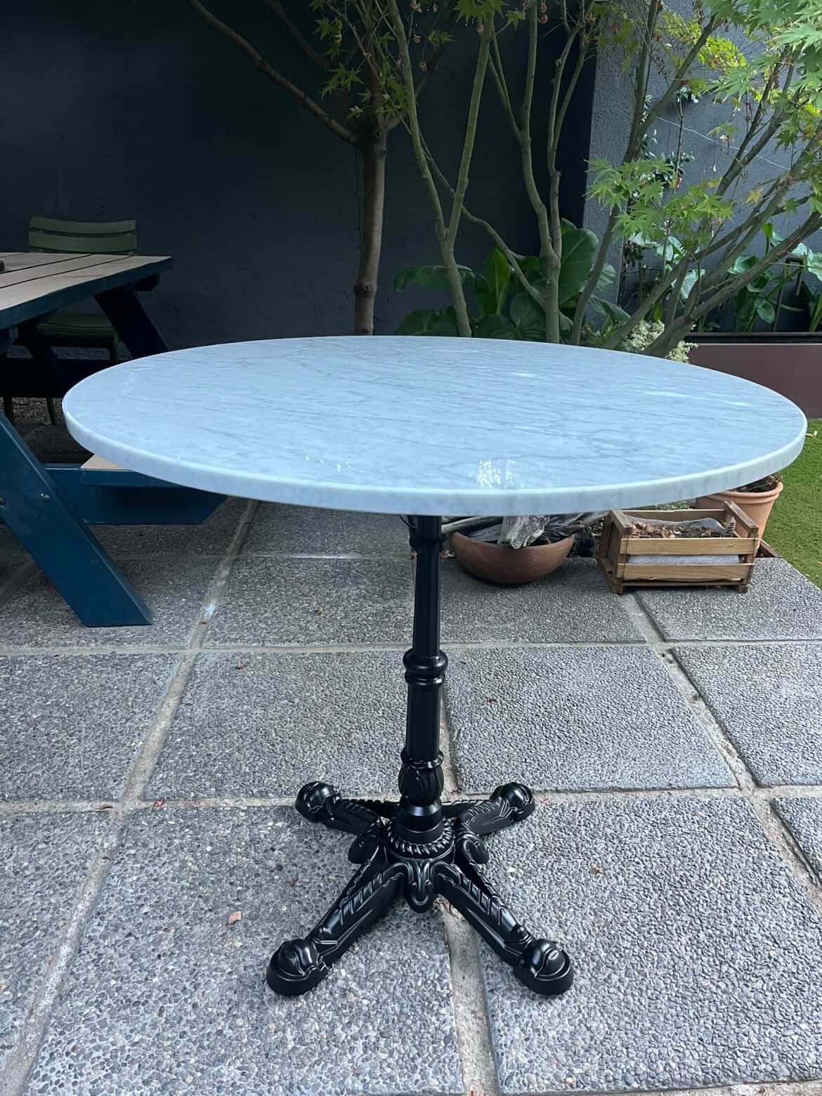Mesa comedor Mármol con base de fierro - Imagen 5
