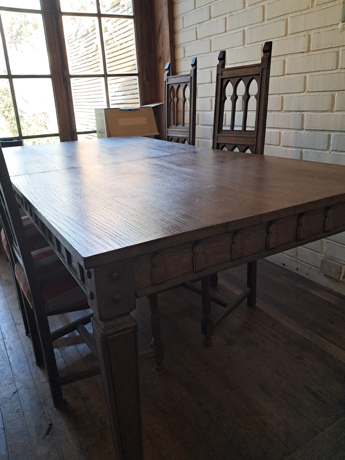 Comedor extensibles 6 sillas
Mesa de comedor y 6 sillas - Imagen 3