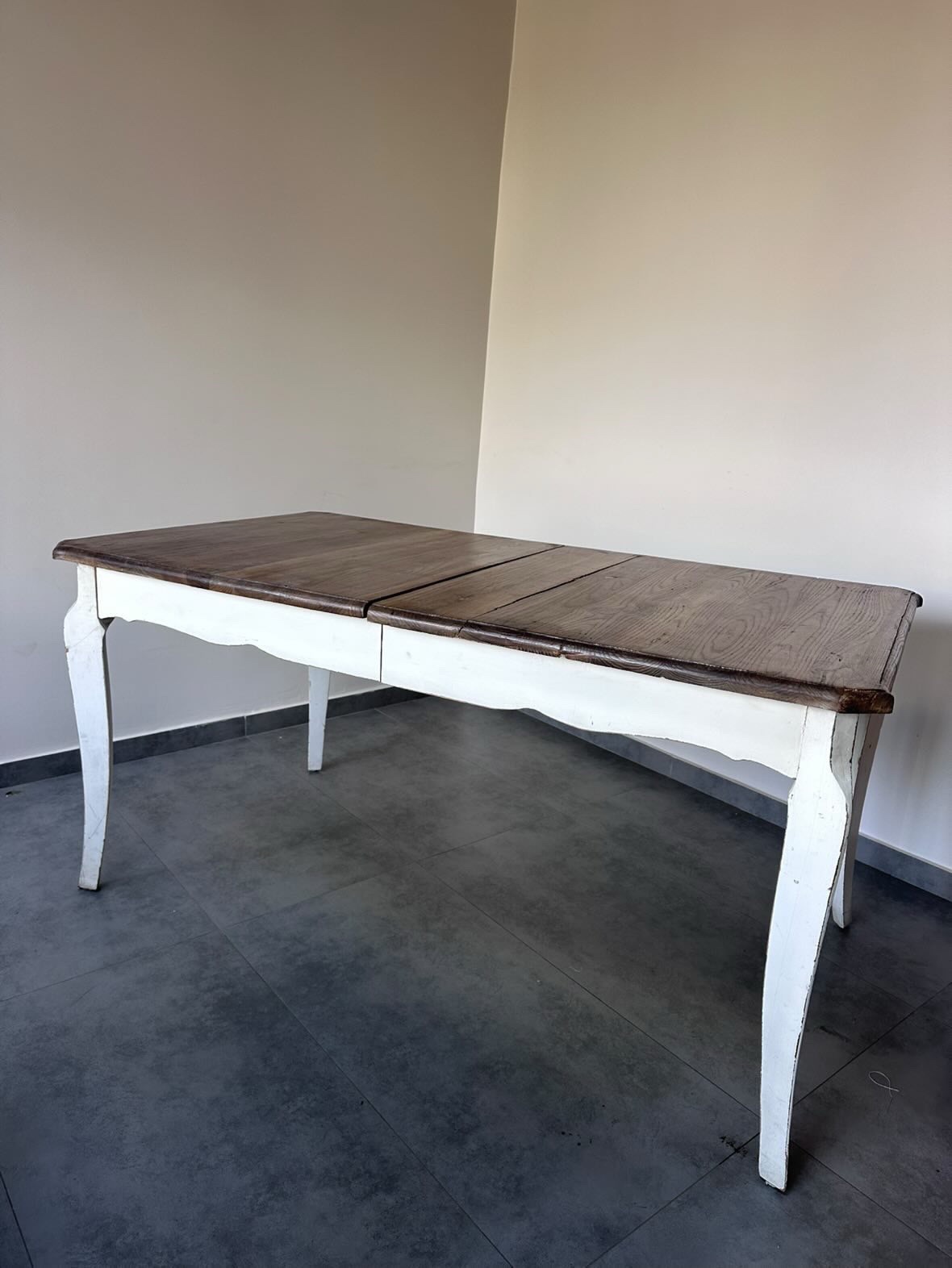 Mesa de comedor Normando