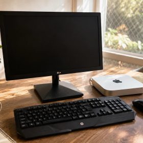 SETUP APPLE + MONITOR LG + TECLADO Y MOUSE HP