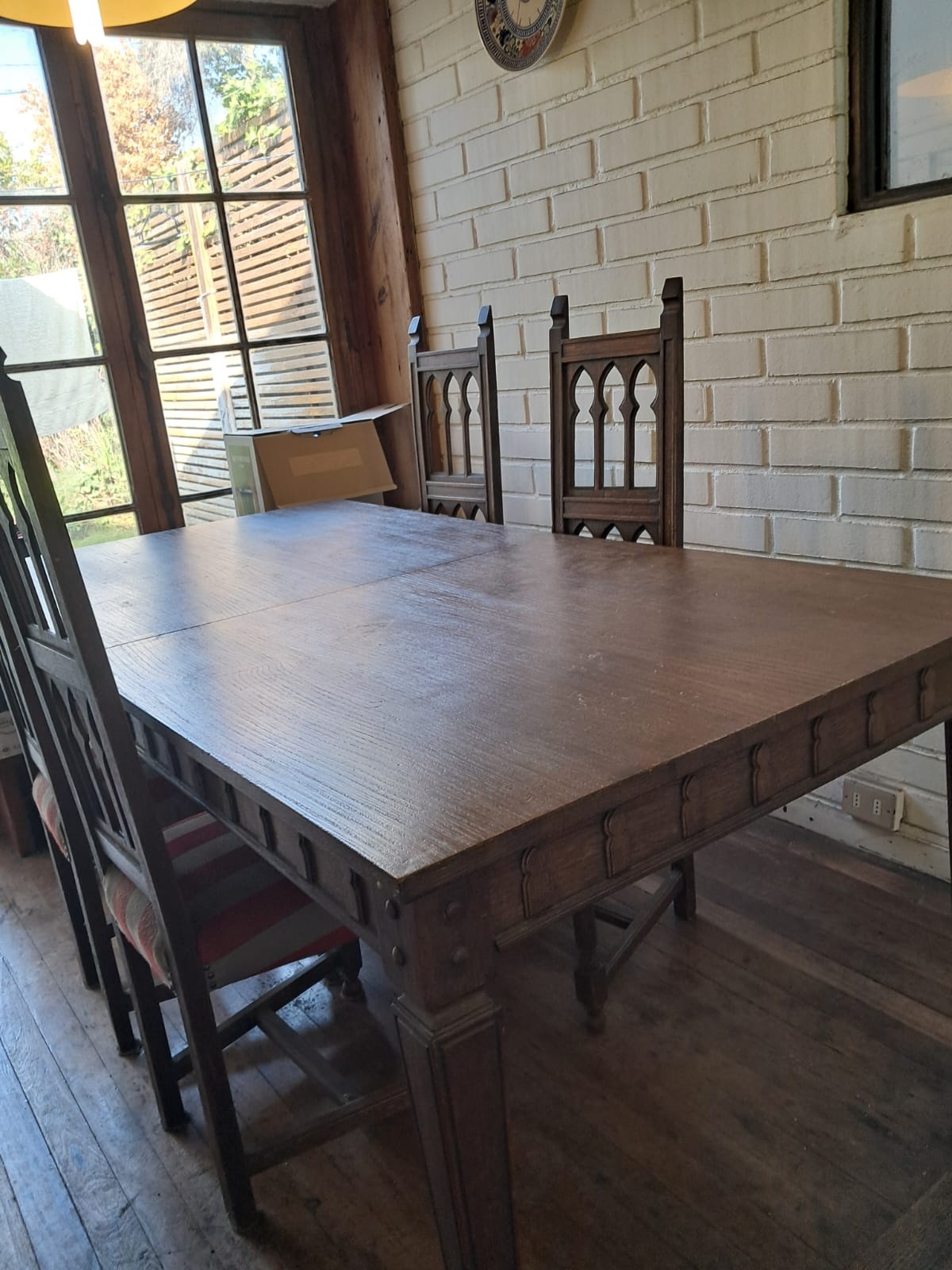 Comedor extensibles 6 sillas
Mesa de comedor y 6 sillas