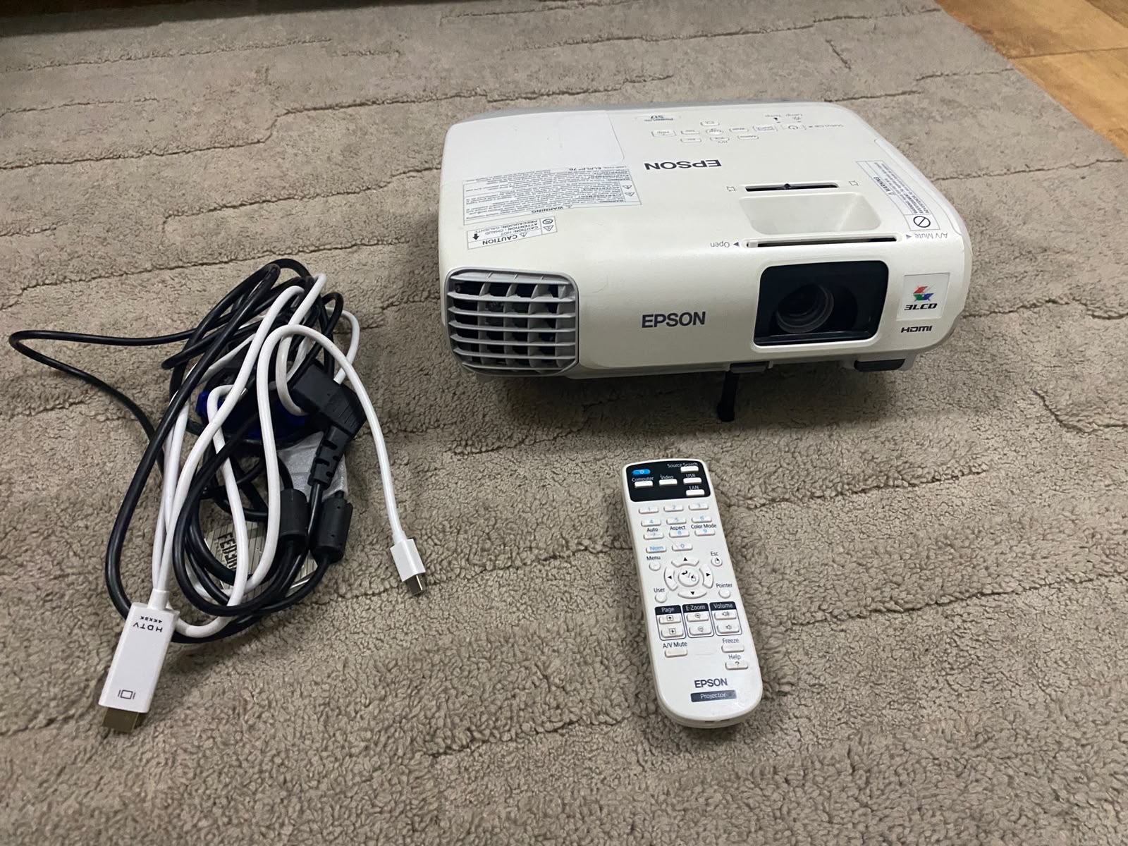 Proyector Epson + Control
