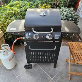 Parilla a gas Rushford