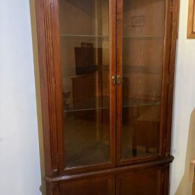 Esquinero vitrina de vidrio