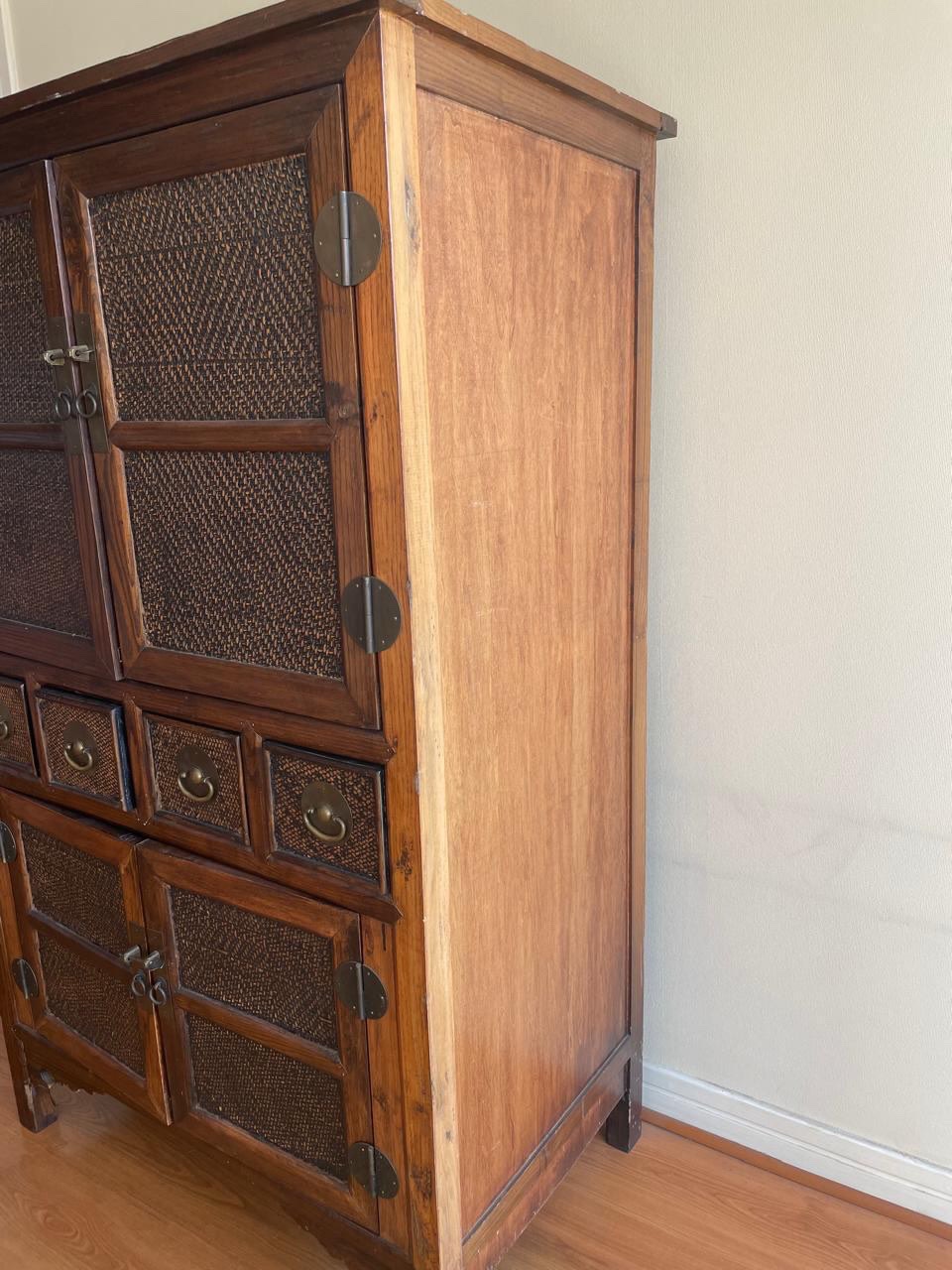 Mueble madera y rattan - Imagen 2